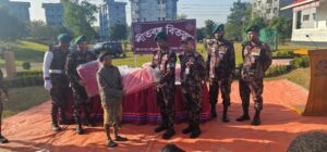 শান্তি ও সম্প্রীতির বার্তা নিয়ে শীতার্ত প্রান্তিক জনগোষ্ঠীর পাশে দাঁড়ালেন বিজিবির গুইমারা সেক্টর কমান্ডার