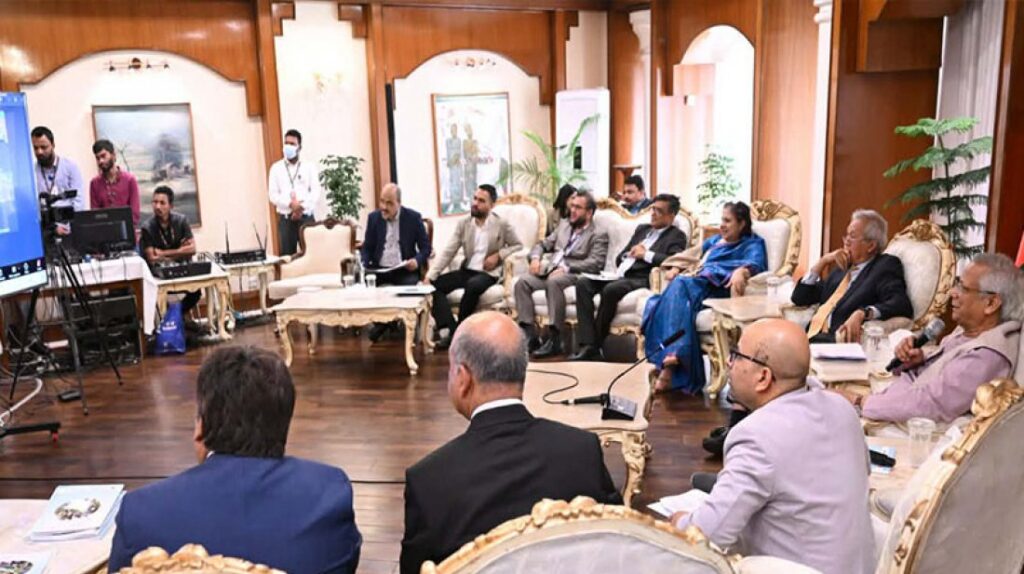 তিন পার্বত্য জেলার ১২টি প্রাথমিক ও মাধ্যমিক বিদ্যালয়ে ই-লার্নিং কার্যক্রমের উদ্বোধন