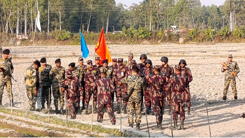ফুলবাড়ী সীমান্তে উচ্চপর্যায়ের পতাকা বৈঠক: নতুন করে সড়ক নির্মাণ না করার সিদ্ধান্ত