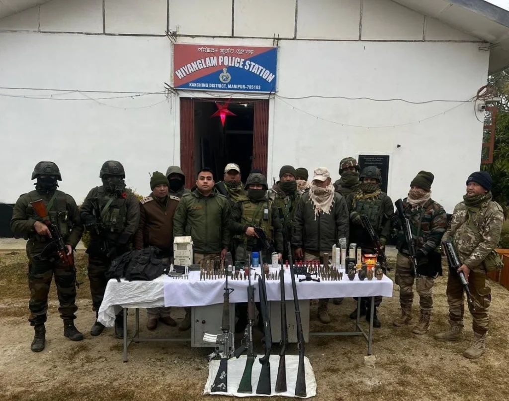 ভারতের মণিপুরে চাঁদাবাজি দমনে ব্যাপক কম্বিং অভিযান, অস্ত্রসহ গ্রেফতার একাধিক