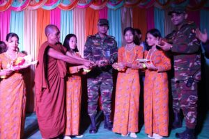 জীনামেজু বুদ্ধপূজা-২০২৬ উপলক্ষে আলীকদম সেনা জোনের আর্থিক ও মানবিক সহায়তা
