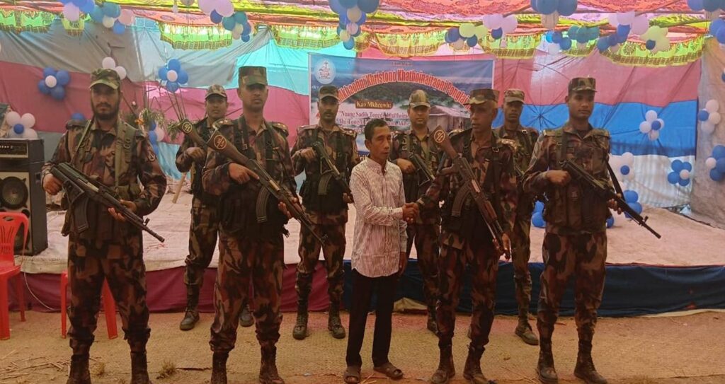 থানচিতে ত্রিপুরা সম্প্রদায়ের সহভাগিতা সম্মেলন: নিরাপত্তা ও সম্প্রীতি রক্ষায় বিজিবির সতর্ক অবস্থান