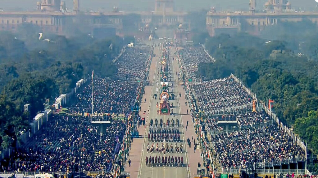 ভারতের প্রজাতন্ত্র দিবস: ব্রহ্মোস, রাফালে ও অর্জুনসহ জমকালো সামরিক প্রদর্শন
