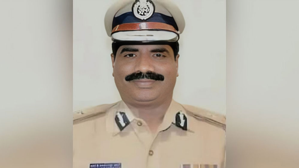 নারীদের সঙ্গে আপত্তিকর ভিডিও ফাঁস, কর্ণাটকে পুলিশের শীর্ষ কর্মকর্তা বরখাস্ত