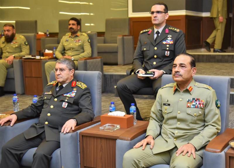 পাকিস্তান–তুরস্ক সামরিক সম্পর্কের নতুন গতি, রাওয়ালপিন্ডিতে দুই সেনাপ্রধানের বৈঠক