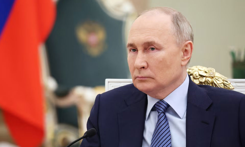 পাকিস্তানে মসজিদে হামলা: শোক জানিয়ে সন্ত্রাসবাদ দমনে সহায়তার প্রস্তাব পুতিনের