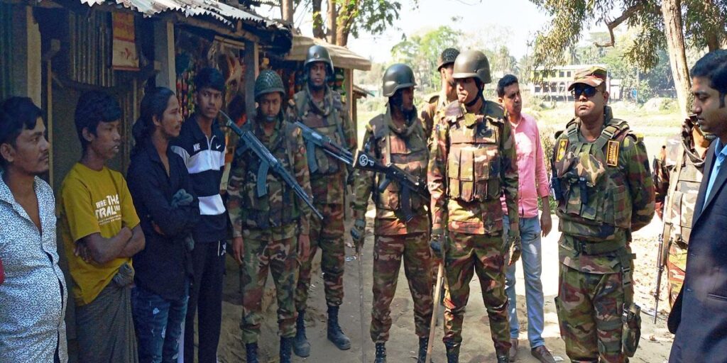 সাতকানিয়ায় লুকিয়ে থেকেও শেষ রক্ষা হলো না ১০ রোহিঙ্গার