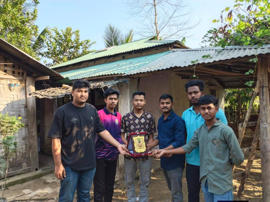 পাঁচ বিশ্ববিদ্যালয়ে ভর্তির সুযোগ পেয়েও অর্থসংকটে অনিশ্চয়তা, উছাইংওয়াং মার্মার পাশে পিসিসিপি