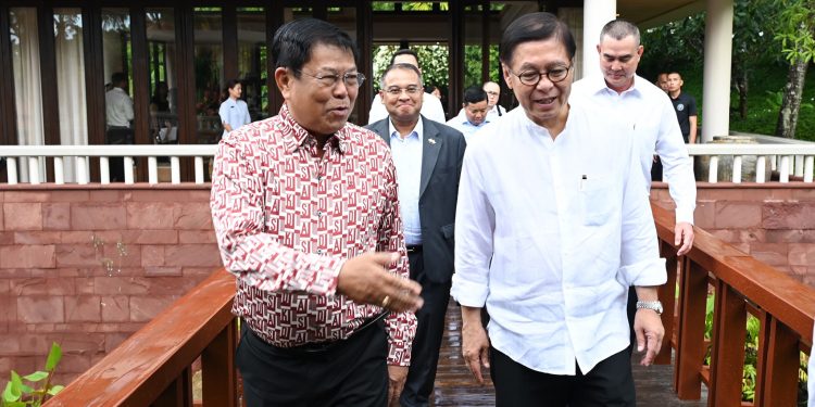 মিয়ানমারে শান্তি প্রক্রিয়ায় ‘ফ্রন্টলাইন রাষ্ট্র’ হিসেবে ভূমিকা নিতে চায় থাইল্যান্ড