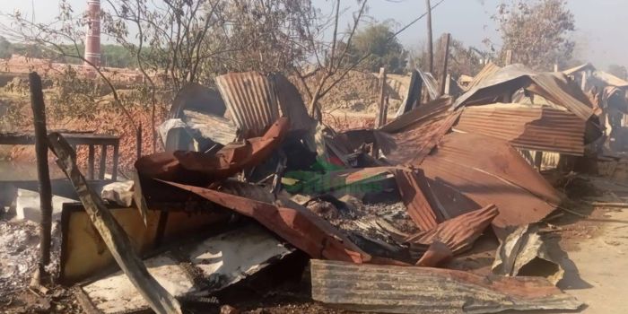 ধানের শীষের এজেন্ট থাকায় রাঙামাটিতে উপজাতি দম্পতির ফার্মেসি জ্বালিয়ে দিল ইউপিডিএফ সন্ত্রাসীরা