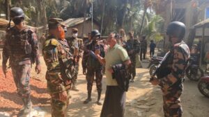 নির্বাচন পরবর্তী সেনাবাহিনীর তৎপরতায় আলীকদমে স্বাভাবিক আইনশৃঙ্খলা পরিস্থিতি