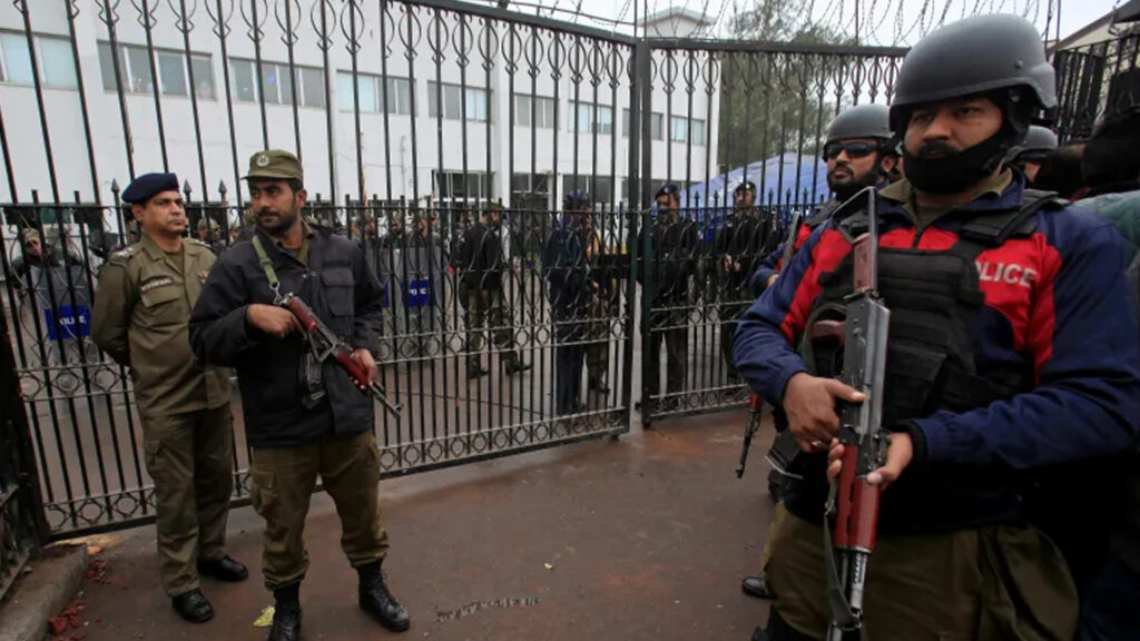 পাকিস্তানের পাঞ্জাবে আট মাসে ৯০০ নিহত: ঘটনা কী?