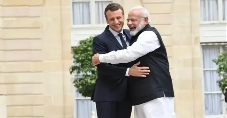 ভারতের কাছে আরও যুদ্ধবিমান বেচতে চান ম্যাক্রোঁ, বসছেন মোদীর সঙ্গে