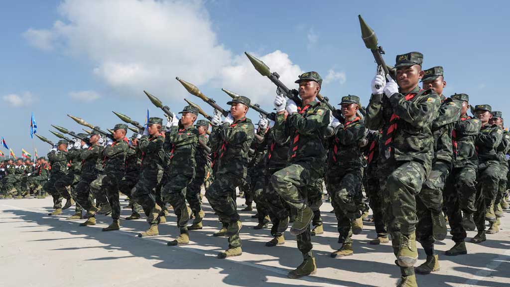 জান্তার প্রাণঘাতী বিমান হামলা উপেক্ষা করছে বিশ্ব, আক্ষেপ মিয়ানমারের সশস্ত্র নেতার