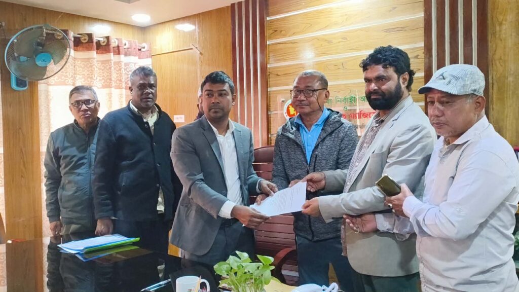 দীঘিনালায় পোস্টাল ব্যালটে অনিয়মের অভিযোগ, ইউএনও বরাবর দরখাস্ত দুই স্বতন্ত্র প্রার্থীর