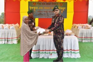 খাগড়াছড়িতে বিজিবির উদ্যোগে দুঃস্থ পরিবারের মাঝে ইফতার সামগ্রী বিতরণ