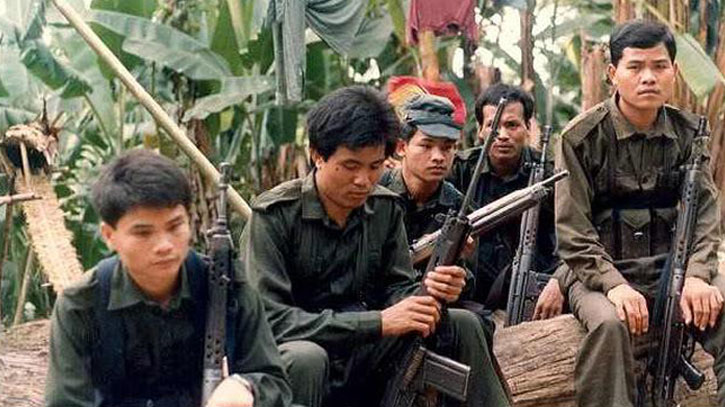 কাউখালীতে জেএসএস ও ইউপিডিএফের মধ্যে গুলিবিনিময়, এলাকায় উত্তেজনা