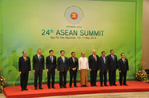 চীন ও রাশিয়ার ওপর অত্যন্ত নির্ভরশীল হয়ে উঠেছে মিয়ানমারের সামরিক শাসন