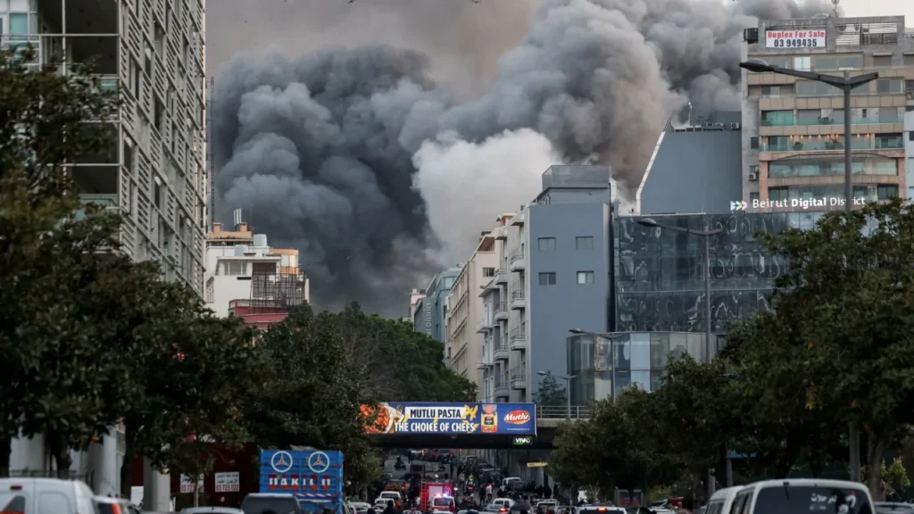 কাতারে এলএনজি উৎপাদনক্ষেত্রে ফের হামলা, বড় ধরনের অগ্নিকাণ্ড