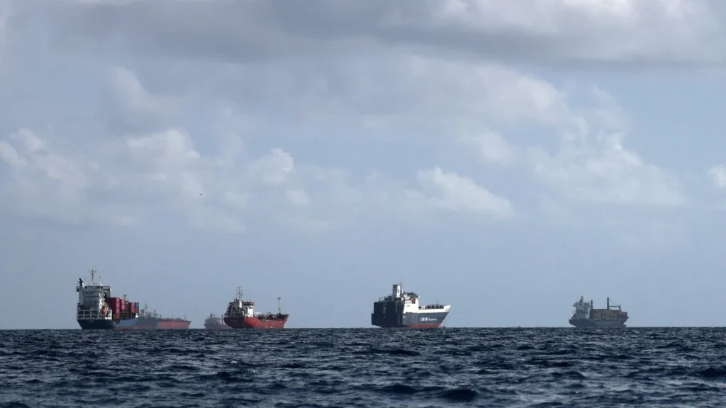 হরমুজ প্রণালিতে ইরানের নিরাপত্তা পাবে বাংলাদেশসহ ৬ বন্ধু দেশ