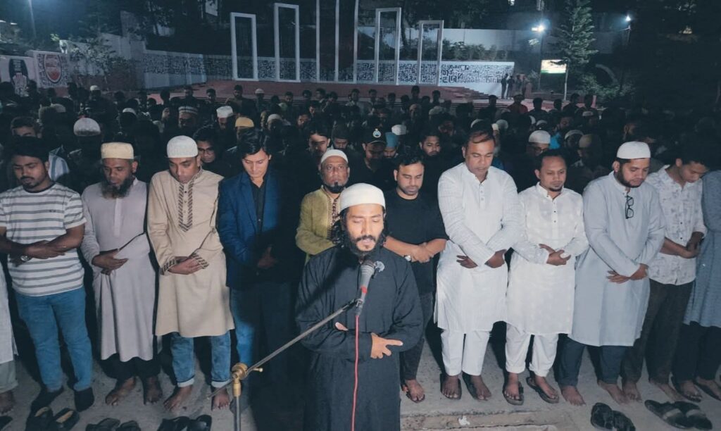 কক্সবাজারে আয়াতুল্লাহ আলী খামেনির রুহের মাগফিরাত কামনায় গায়েবানা জানাযা