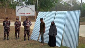 বিজিবির মানবিক উদ্যোগ: অসহায়দের মাঝে ঈদ উপহার, আর্থিক সহায়তা ও শিক্ষা উপকরণ বিতরণ