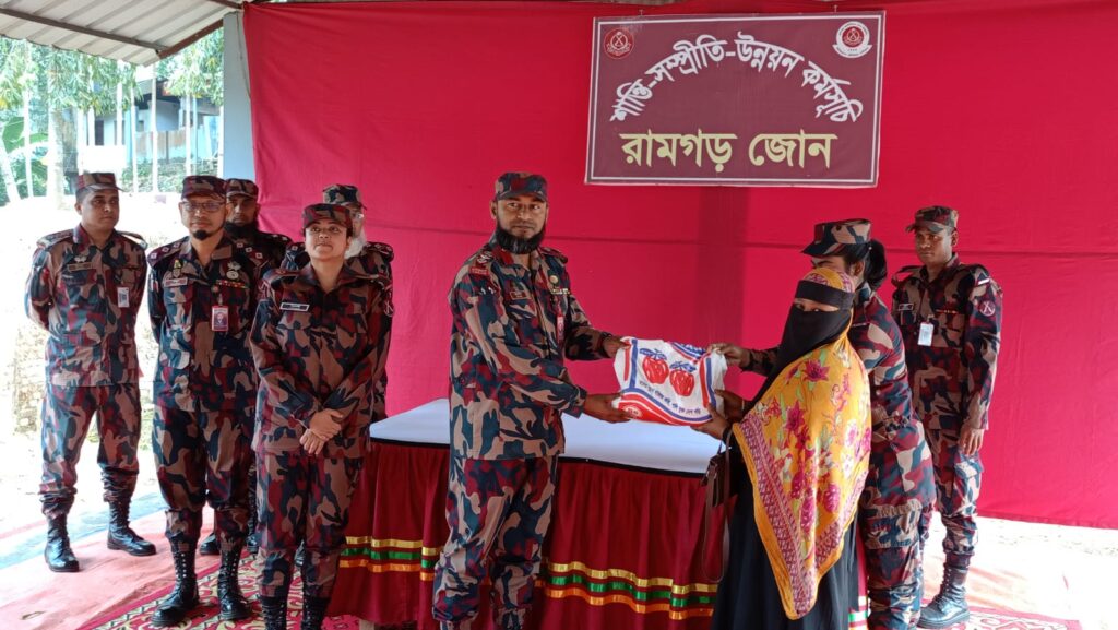 বিজিবির মানবিক উদ্যোগ: অসহায়দের মাঝে ঈদ উপহার, আর্থিক সহায়তা ও শিক্ষা উপকরণ বিতরণ