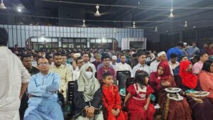 টিএসসিতে ঢাকাস্থ পার্বত্য চট্টগ্রাম সমিতির ইফতার মাহফিল ও পার্বত্যবাসীর মিলনমেলা অনুষ্ঠিত