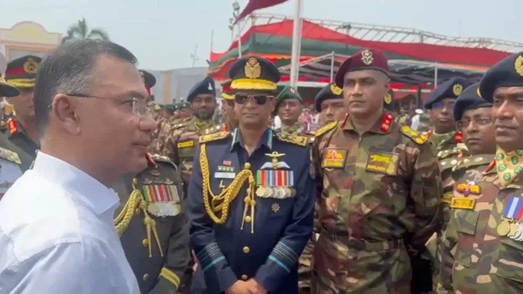 সশস্ত্র বাহিনীকে আরও শক্তিশালী করতে চাই: প্রধানমন্ত্রী