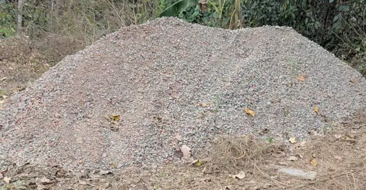 বান্দরবানে অভিযানের আগেই সরিয়ে ফেলা হলো সাঙ্গু নদী থেকে লুট করা পাথর