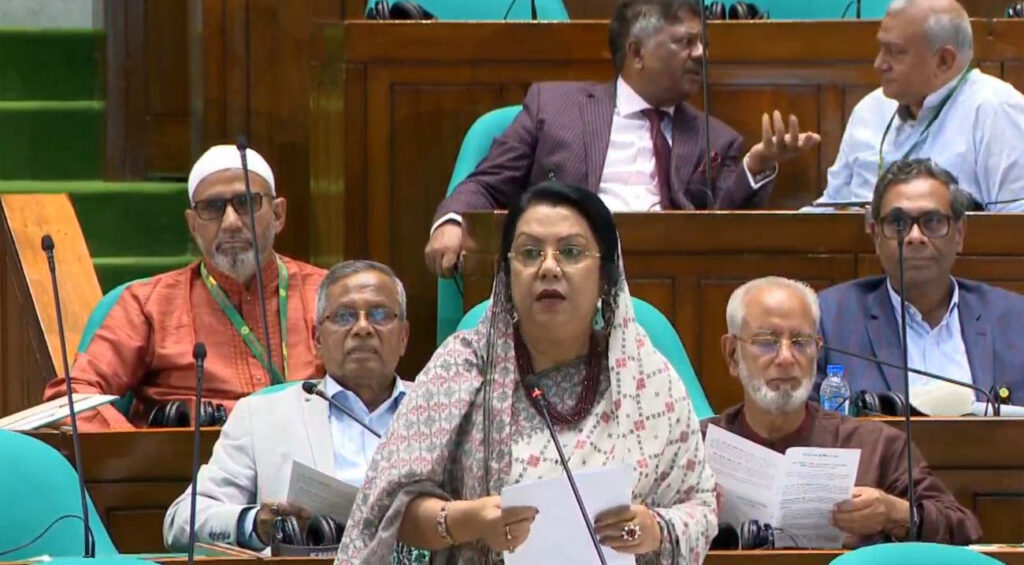 কয়েক মাসের মধ্যে কক্সবাজার থেকে আন্তর্জাতিক ফ্লাইট শুরু হবে- সংসদে বিমানমন্ত্রী