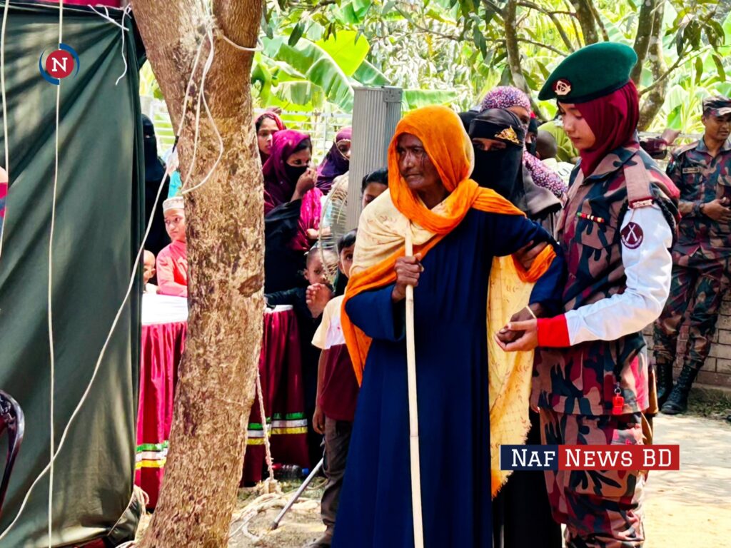 সীমান্তবাসীর সুস্থতা নিশ্চিতে ৩৪ বিজিবির উদ্যোগ, চিকিৎসা সেবা ও সহায়তা বিতরণ