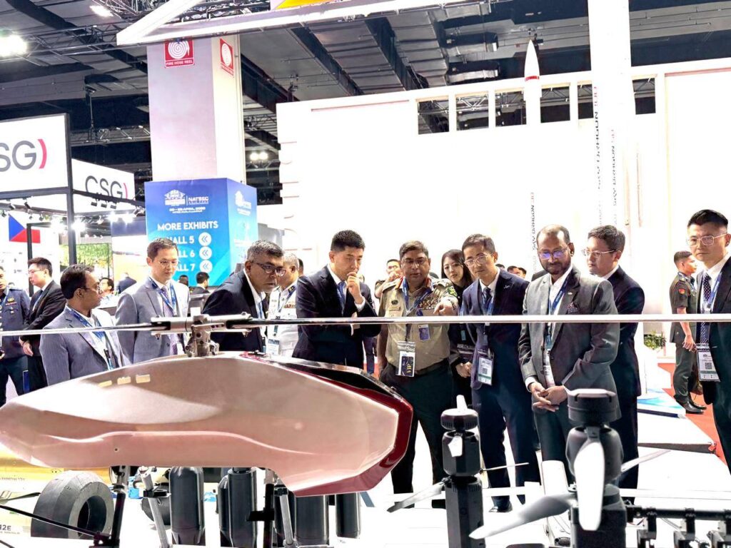 মালয়েশিয়ায় প্রতিরক্ষা প্রদর্শনীতে সেনাবাহিনী প্রধান, আঞ্চলিক নিরাপত্তা সহযোগিতা জোরদারের প্রত্যাশা