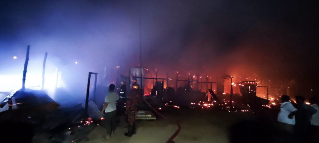 আগুনে পুড়ে ছাই খাগড়াছড়ির রামগড়ের কলাবাড়ি উচ্চ বিদ্যালয়