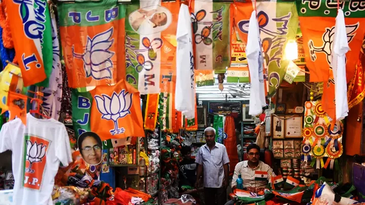 পশ্চিমবঙ্গে প্রথম দফার ভোট আজ: মোদি ও মমতার অগ্নিপরীক্ষা শুরু