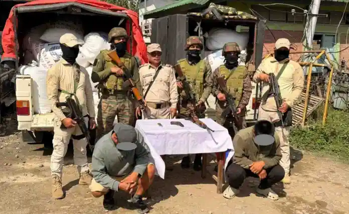 মণিপুরে নিরাপত্তা বাহিনীর অভিযানে অস্ত্র ও মাদকসহ আটক ২