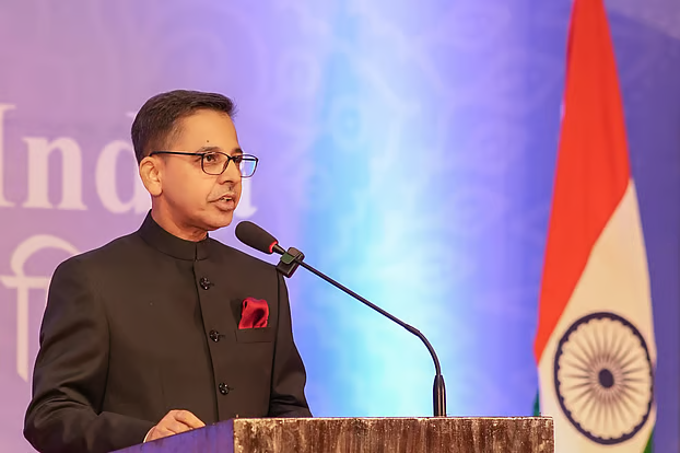 প্রণয় ভার্মাকে বেলজিয়াম ও ইউরোপীয় ইউনিয়নে রাষ্ট্রদূত নিয়োগ দিলো ভারত