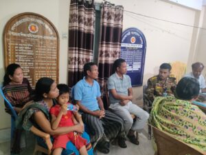 লামায় শিক্ষার্থীকে চড় মারার ঘটনাকে ঘিরে সাম্প্রদায়িক উত্তেজনা, শান্তিপূর্ণ সমাধান করল সেনাবাহিনী