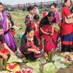 ফুল বিজুতে শুরু পাহাড়ের বর্ষবরণ উৎসব, মাইনী নদীতে প্রার্থনায় মঙ্গলকামনা