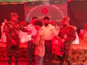 দুর্গম পাহাড়ে স্বাস্থ্যসেবায় নতুন দিগন্ত: আলীকদমে প্রাথমিক চিকিৎসা ও নার্সিং প্রশিক্ষণের জাঁকজমকপূর্ণ সমাপ্তি