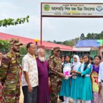 মহালছড়িতে নবাগত জোন অধিনায়ককে সংবর্ধনা দিল শিশু মঞ্চ উচ্চ বিদ্যালয়