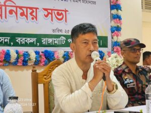 টাকার অভাবে এসএসসি পরীক্ষা অনিশ্চিত, ইশিকা চাকমার পাশে দাঁড়িয়ে দৃষ্টান্ত পার্বত্যমন্ত্রীর