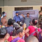 দুর্গম কুরুকপাতায় টিকাদান ও চিকিৎসা কার্যক্রমে নিরাপত্তা দিয়ে মানবিক দৃষ্টান্ত সেনাবাহিনীর