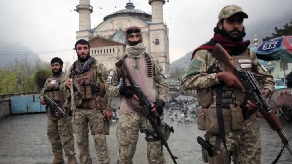 আফগানিস্তানের বিশ্ববিদ্যালয়ে পাকিস্তানি হামলার অভিযোগ, নিহত ৭