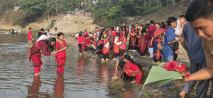 ফুল বিসর্জনে বান্দরবানে শুরু বিজু-সাংগ্রাই উৎসব, পাহাড়জুড়ে বর্ণিল আয়োজন