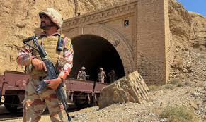 পাকিস্তানে স্বর্ণের খনিতে বন্দুকধারীদের হামলায় নিহত ৯