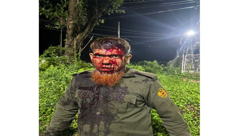 নরসিংদীতে তাপবিদ্যুৎকেন্দ্র রক্ষায় আনসার সদস্যের সাহসিকতার নজির স্থাপন