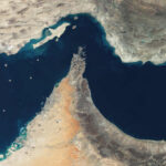 হরমুজ প্রণালি ‘পুরোপুরি উন্মুক্ত’ ঘোষণা করল ইরান