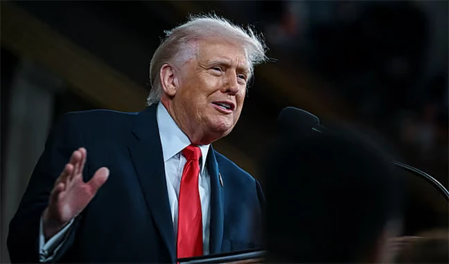 ভারতীয়রা শুধু সন্তান জন্ম দিতেই যুক্তরাষ্ট্রে আসেন: ট্রাম্প