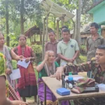 খাগড়াছড়ির দীঘিনালার দুর্গম পাড়ায় সেনাবাহিনীর মেডিকেল ক্যাম্প